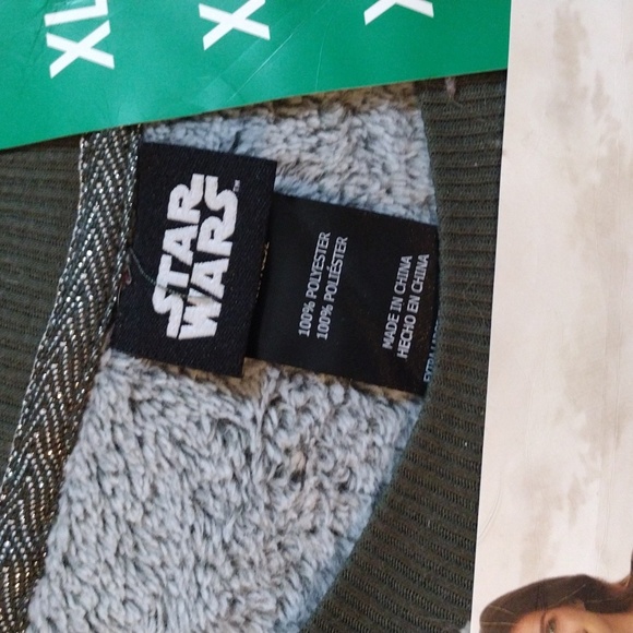 Gray and Green Star Wars Pajama Set - Picture 3 of 3